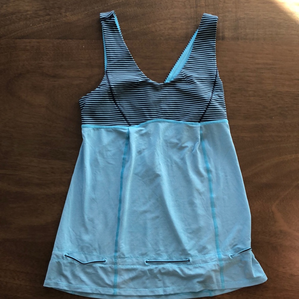 Lululemon Blue Yoga Top Size 4
